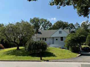 63 Alpine St, Stamford, CT 06905