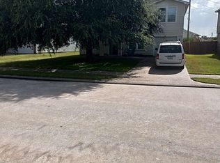 7707 Greenwood Point Dr, Cypress, TX 77433