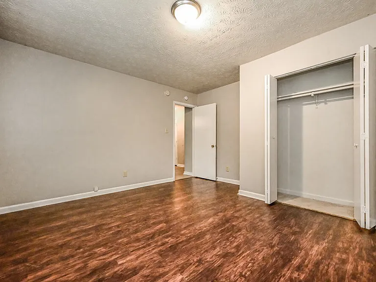 4255 Loveless Pl — Photo 12