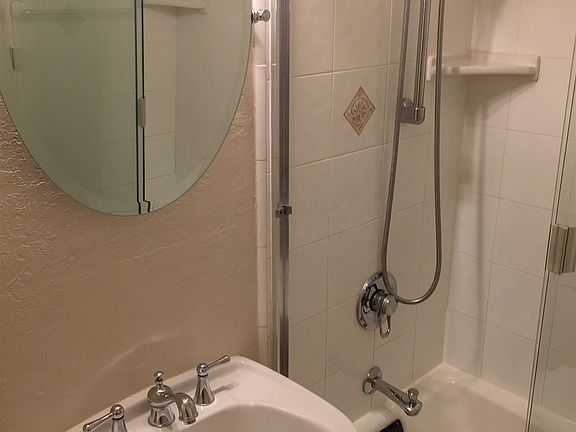 3rd image of 737 San Jude Ave