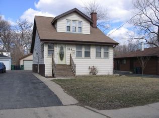 514 W Saint Charles Rd #B, Lombard, IL 60148