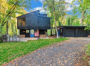 5951 E Grindstone Dr, Springville, UT 84663