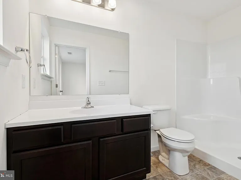 3807 Castle Dr #1 — Photo 15