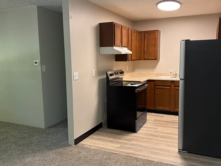 420 N Main St #12 — Photo 6