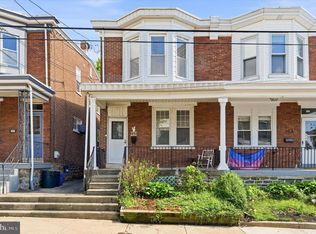 255 Dupont St, Philadelphia, PA 19128