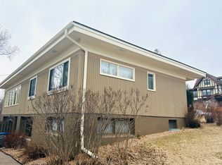 3530 E 1st St, Duluth, MN 55804