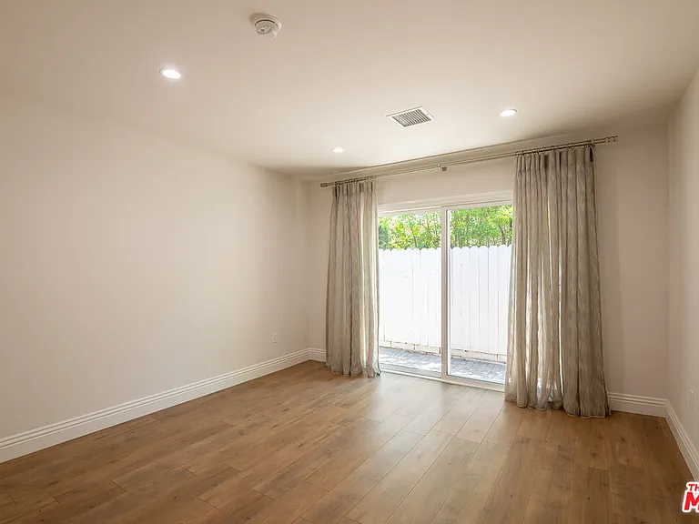 4708 Aqueduct Ave — Photo 26