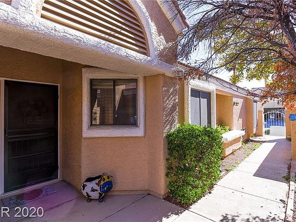 4th image of 5249 Crooked Valley Dr