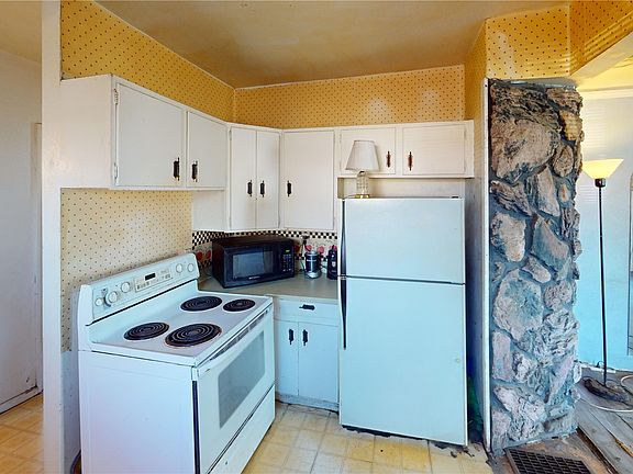 5th image of 301 S Roosevelt Street