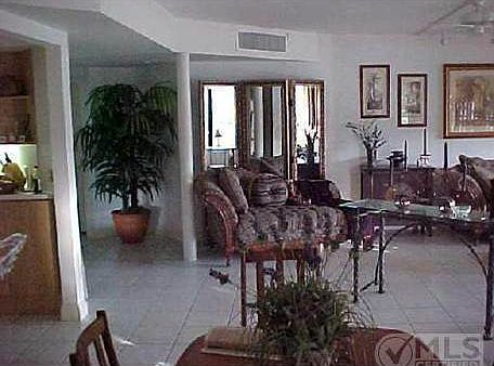 5th image of 1100 Marine Way W APT A1r