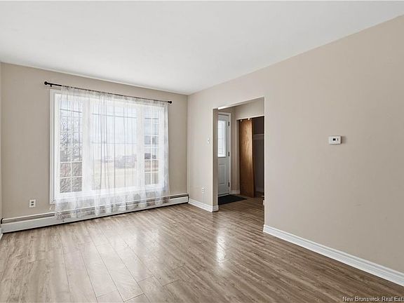 5th image of 92 Regina St #6