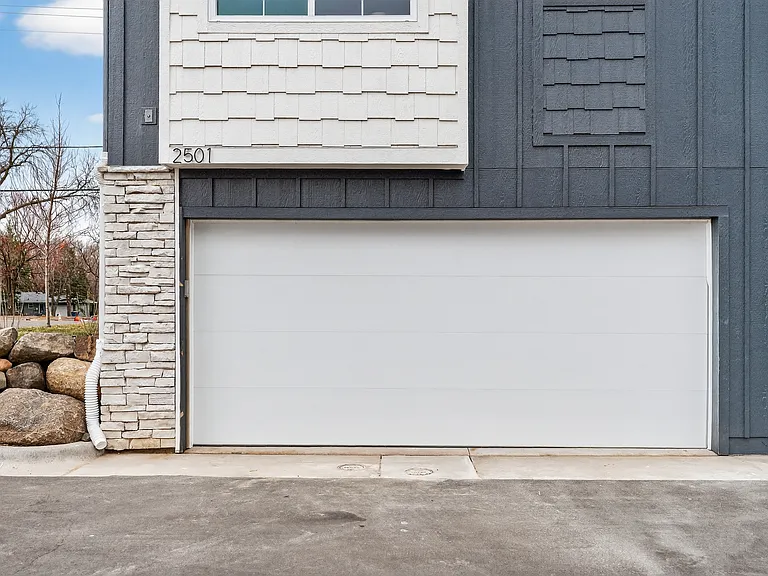 2503 Jansen Ave — Photo 38
