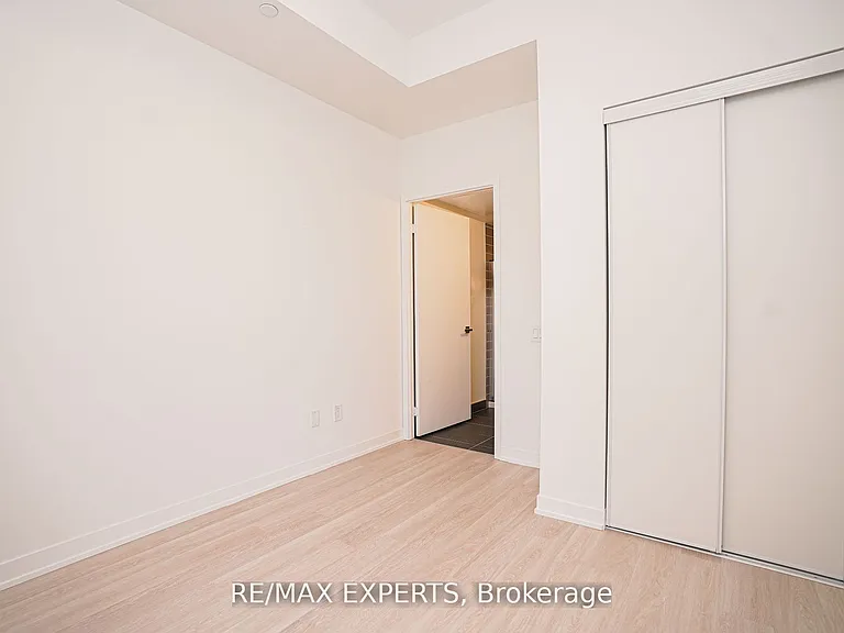 500 Wilson Ave #532 — Photo 19