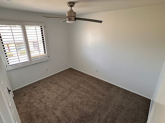 5th image of 6036 N 30th Ave