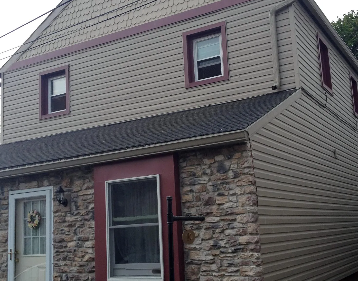 2 bed, $1,395 — Photo 1
