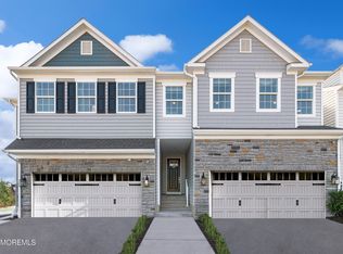3029 Quail Ridge Blvd, Farmingdale, NJ 07727