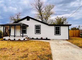 416 S Cleveland St, Springdale, AR 72764