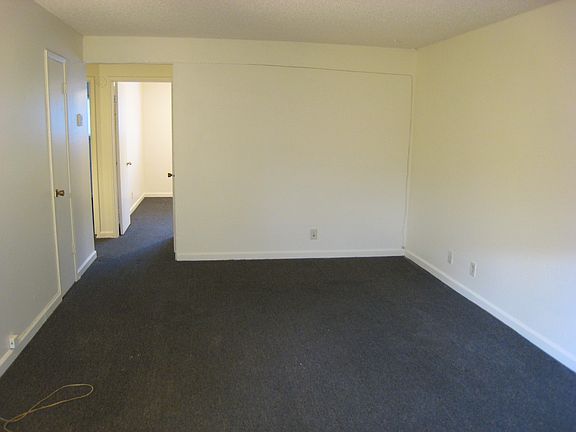 3rd image of 600 Nello Dr #Downstairs