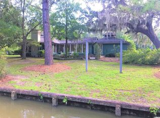 374 Rice Mill Dr, Pawleys Island, SC 29585