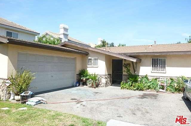 2nd image of 3909 Durfee Ave