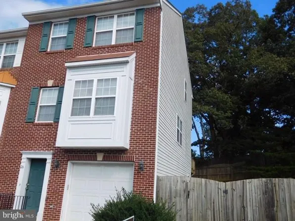 26 Townes Pl, Fredericksburg, VA 22405