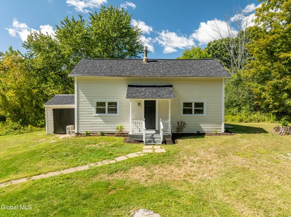 925 Washout Road, Glenville, NY 12302