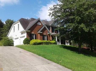 6011 Mountain Ridge Cir, Sugar Hill, GA 30518