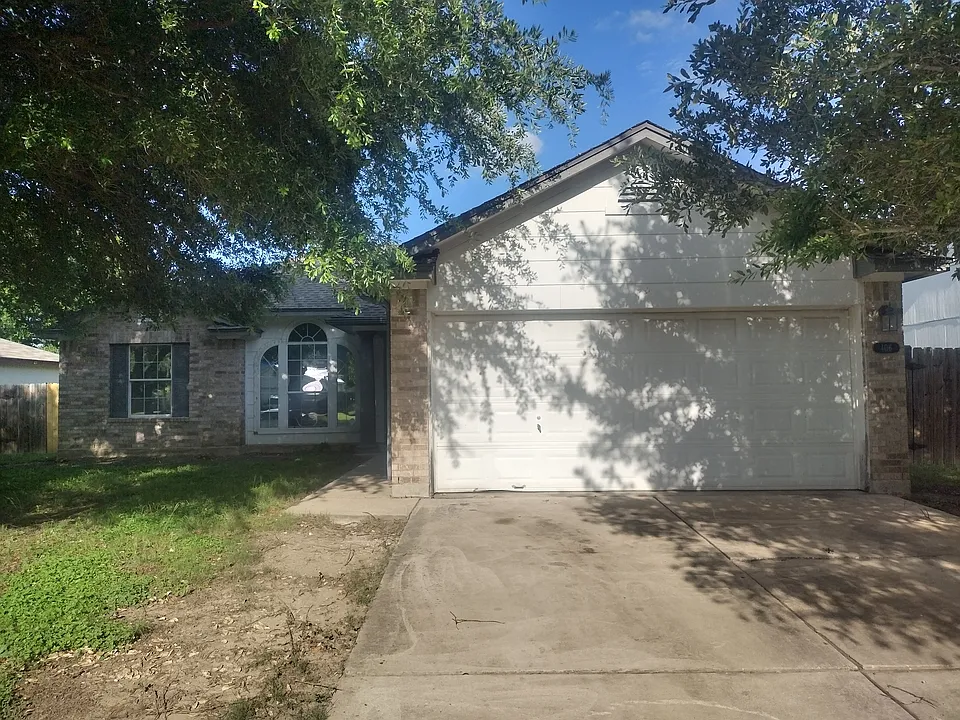 406 Ballentine Ct