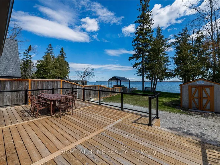 241 Rockaway Beach Pl — Photo 21