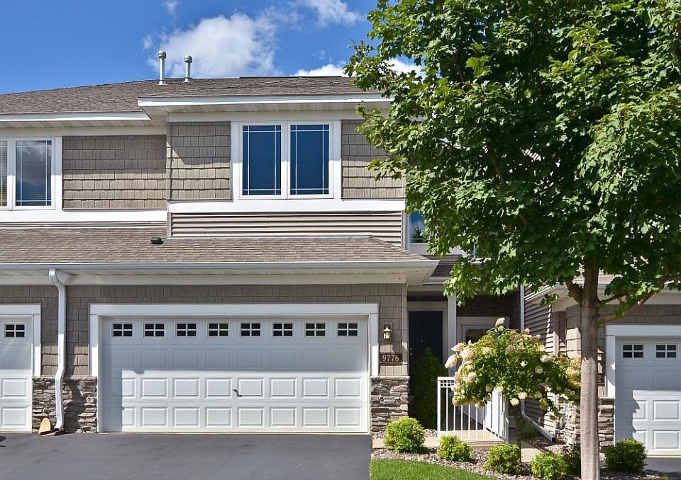 1st image of 9776 Cupola Ln