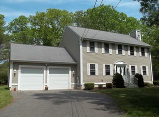 4 Cheryls Way, Westport, MA 02790