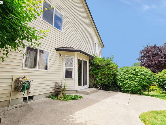 4th image of 9611 NE 21st Pl