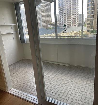 5th image of 425 Ena Rd APT 907C