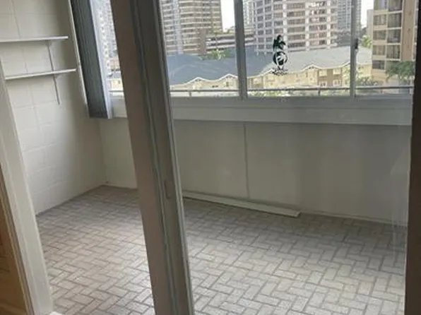 425 Ena Rd, Honolulu, HI