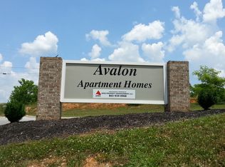 507 Avalon Dr, Louisville, TN 37777
