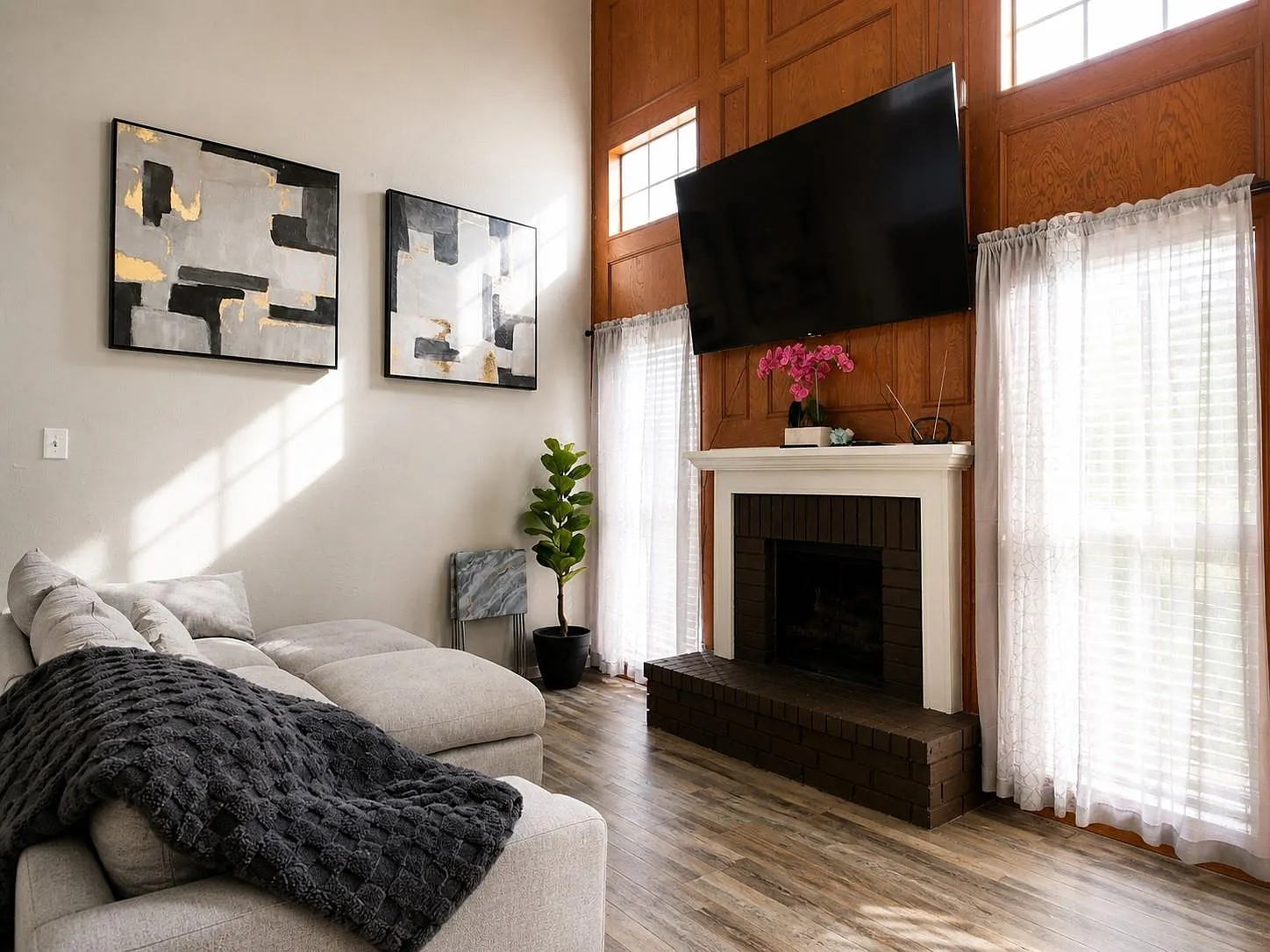 2 bed, 2.0 bath, 1142 sqft, $1,800 — Photo 3