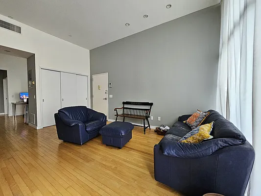Rented by Corcoran | media 2