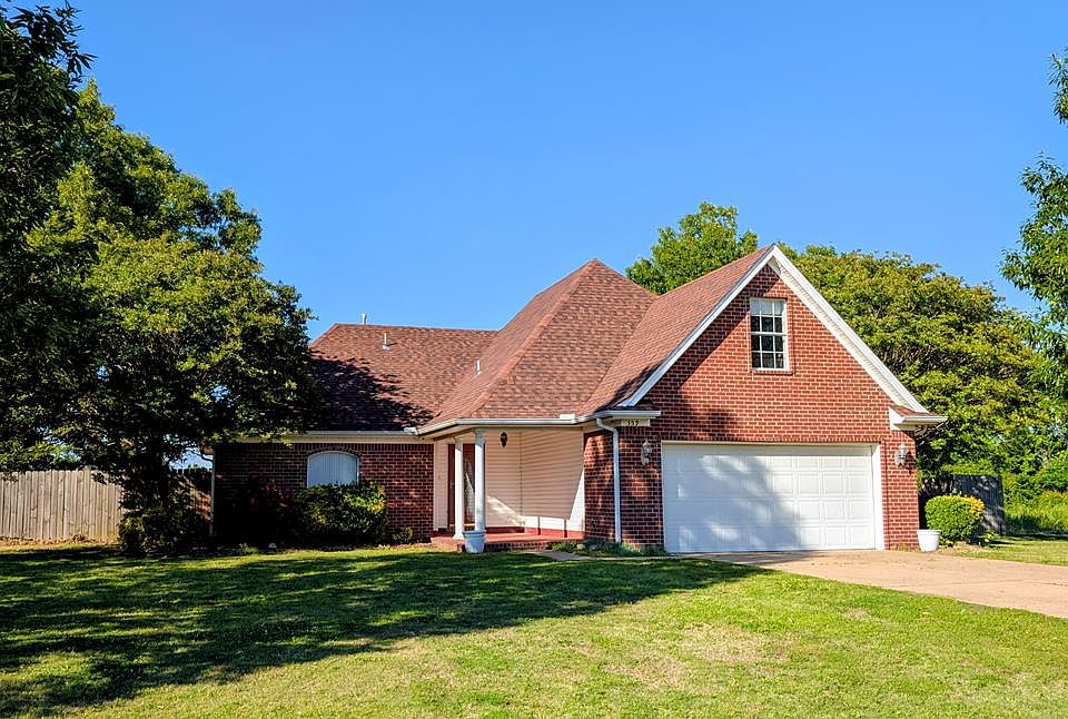 1st image of 359 Geelan Dr