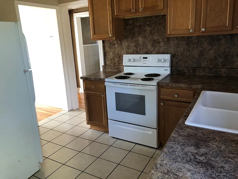 kitchen - includes all appliances and tons of storage