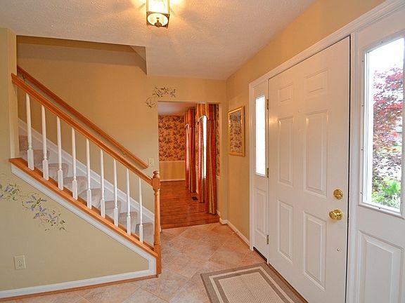 3rd image of 6153 Juneberry Ct