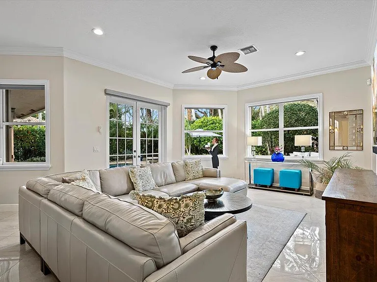 4241 Wellington Shores Dr — Photo 24