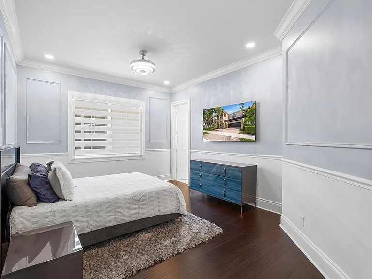 112 Tulip Tree Ct — Photo 38
