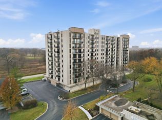 190 S Wood Dale Rd APT 1107, Wood Dale, IL 60191