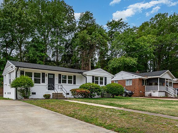 2nd image of 516 Calloway Dr