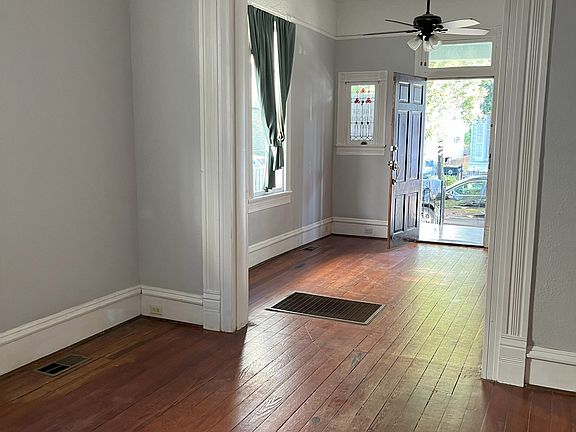 4th image of 6046 Constance St