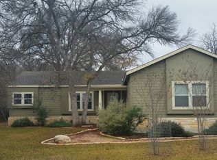 146 Goat Creek Cut Off Rd, Kerrville, TX 78028