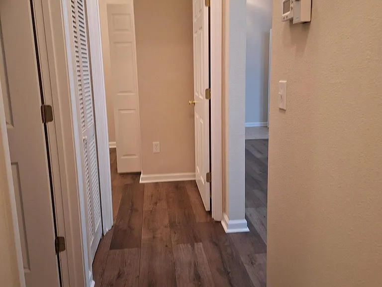 7032 Deer Lodge Cir #101 — Photo 13
