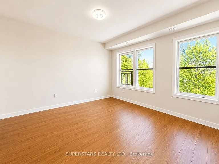 15100 Yonge St #207 — Photo 6