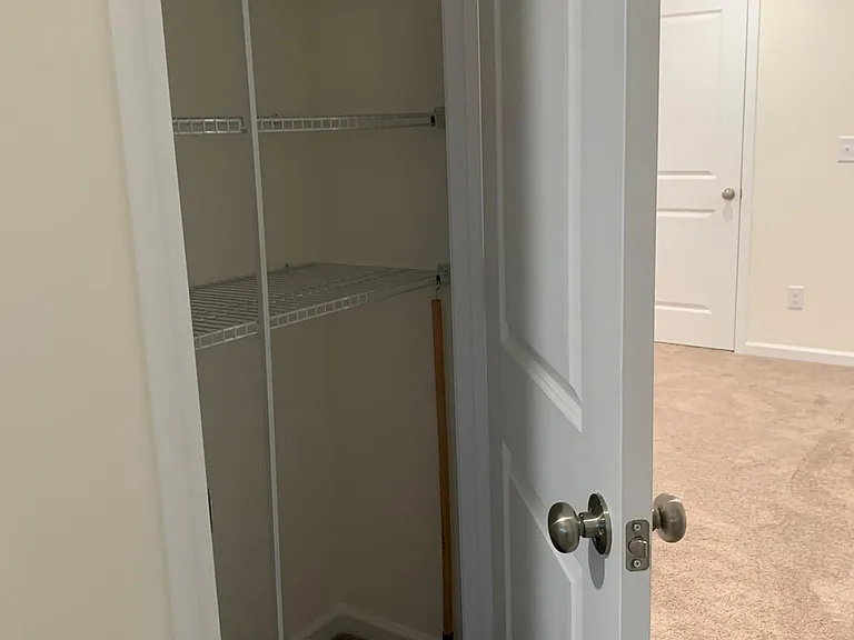 8101 Ramsburg Dr — Photo 39