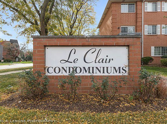 2nd image of 1338 S Lorraine Rd APT A